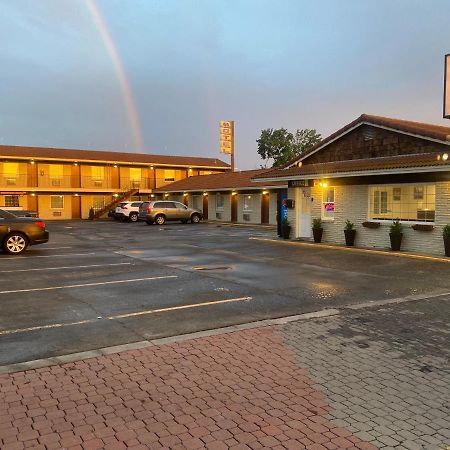 Inn On 3rd Ave Moses Lake Exterior foto