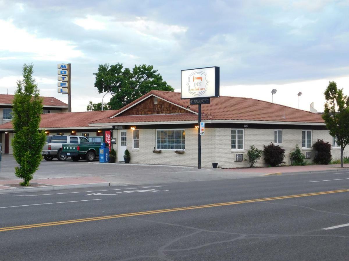 Inn On 3rd Ave Moses Lake Exterior foto